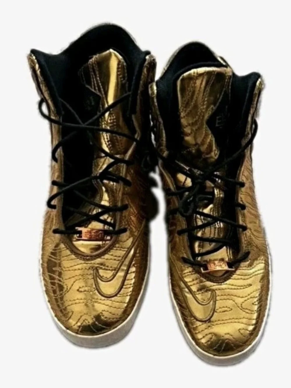 Nike LeBron 11 NSW Lifestyle QS Size 9 MENS